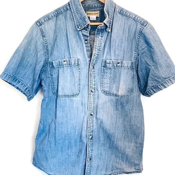 Vintage Scandia Woods Light Wash Denim Short Sleeve Button Down Shirt - Size M - Picture 1 of 6